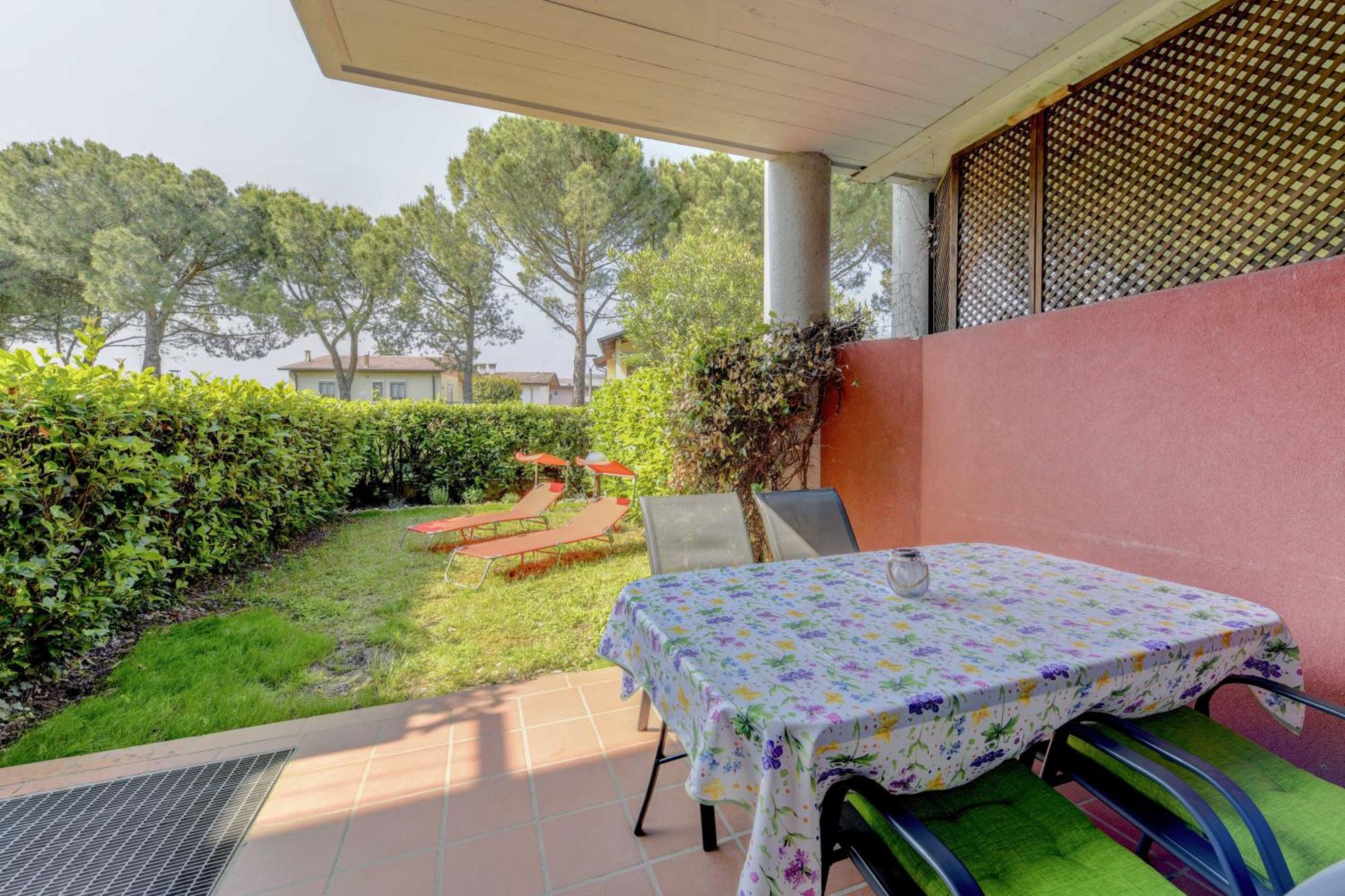 Breeze Apartment Desenzano del Garda Exterior photo